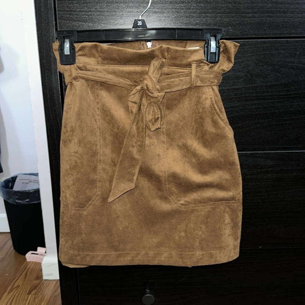 Abercrombie brown suede skirt size small